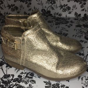 KidPik Girls Shimmering Gold Booties